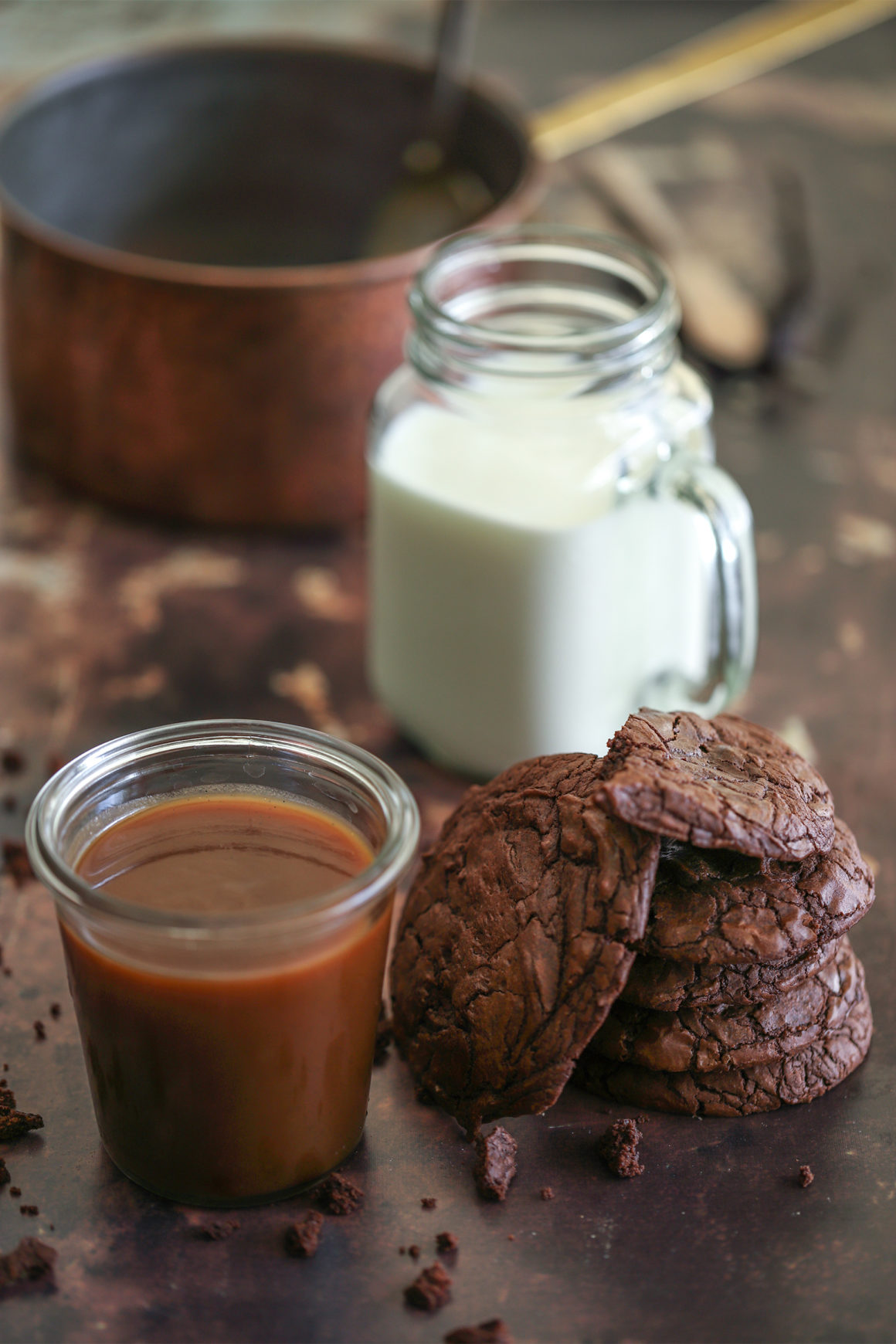 Brownie Cookies with Caramel Sauce and Milk