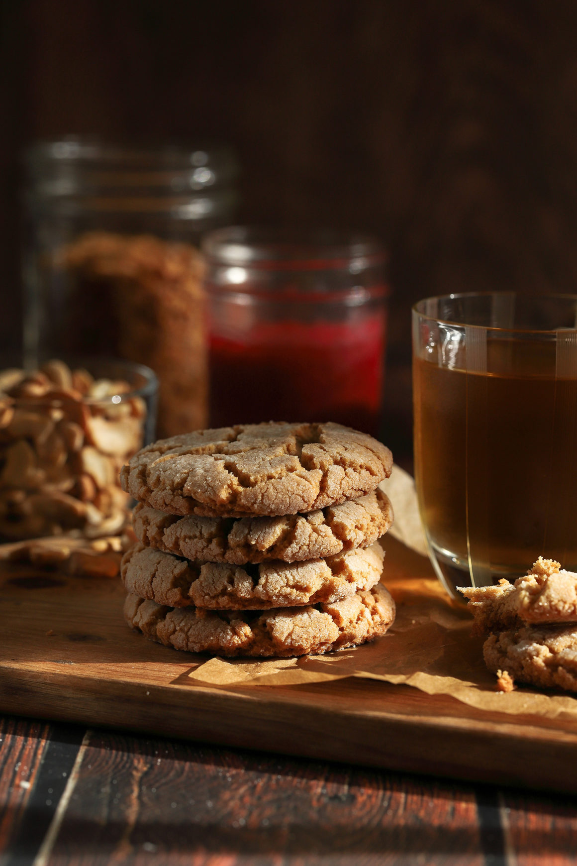 Cashew Butter Crinkle Cookies with Apple Juice