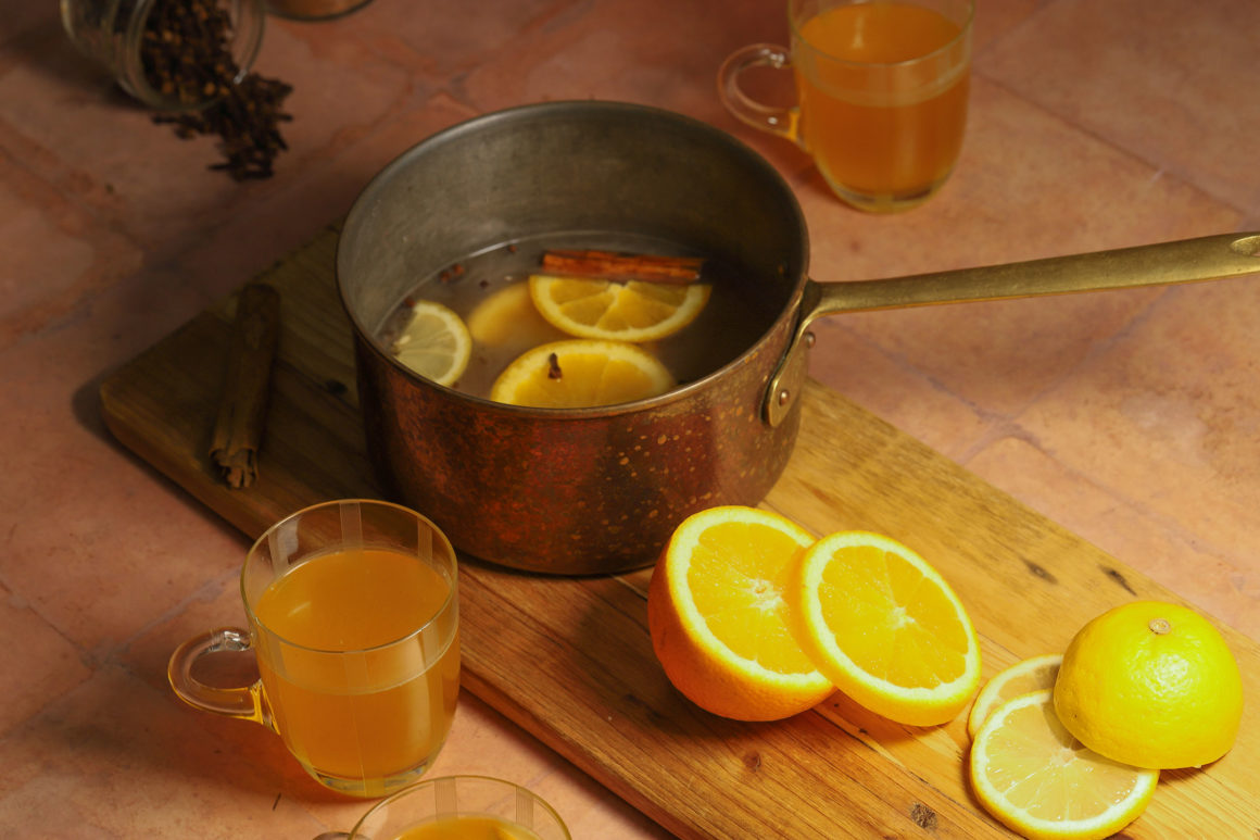Mulled Apple Cider with Citrus