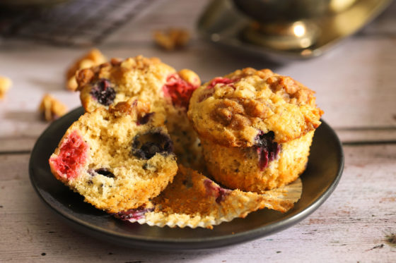 Raspberry Blueberry Muffins Recipe - Tartistry.com