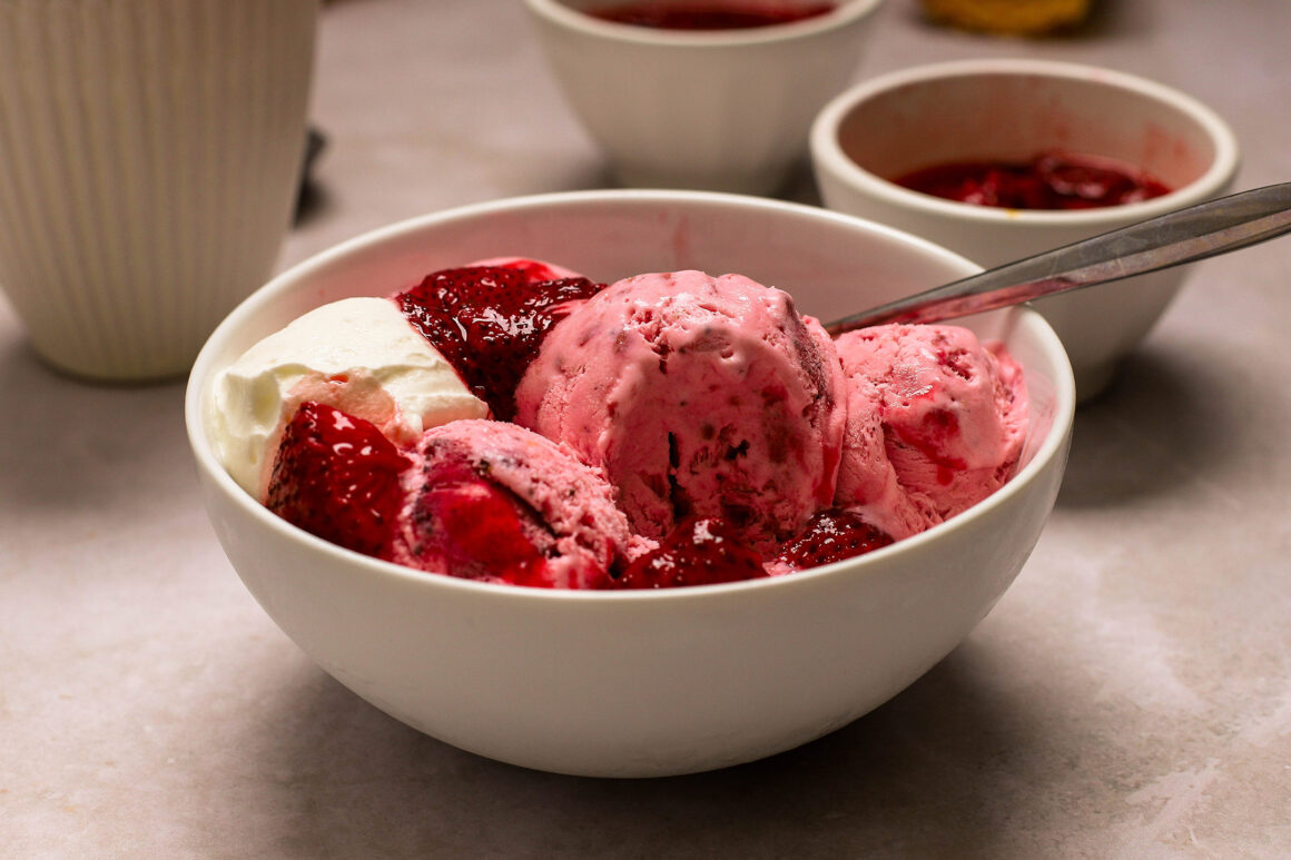 raspberry and strawberry ice cream